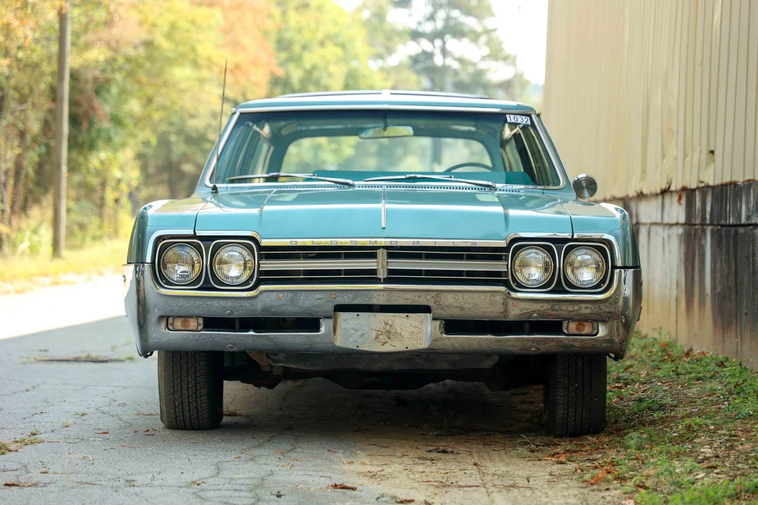 1966 Oldsmobile Vista Cruiser - Image 5 of 31