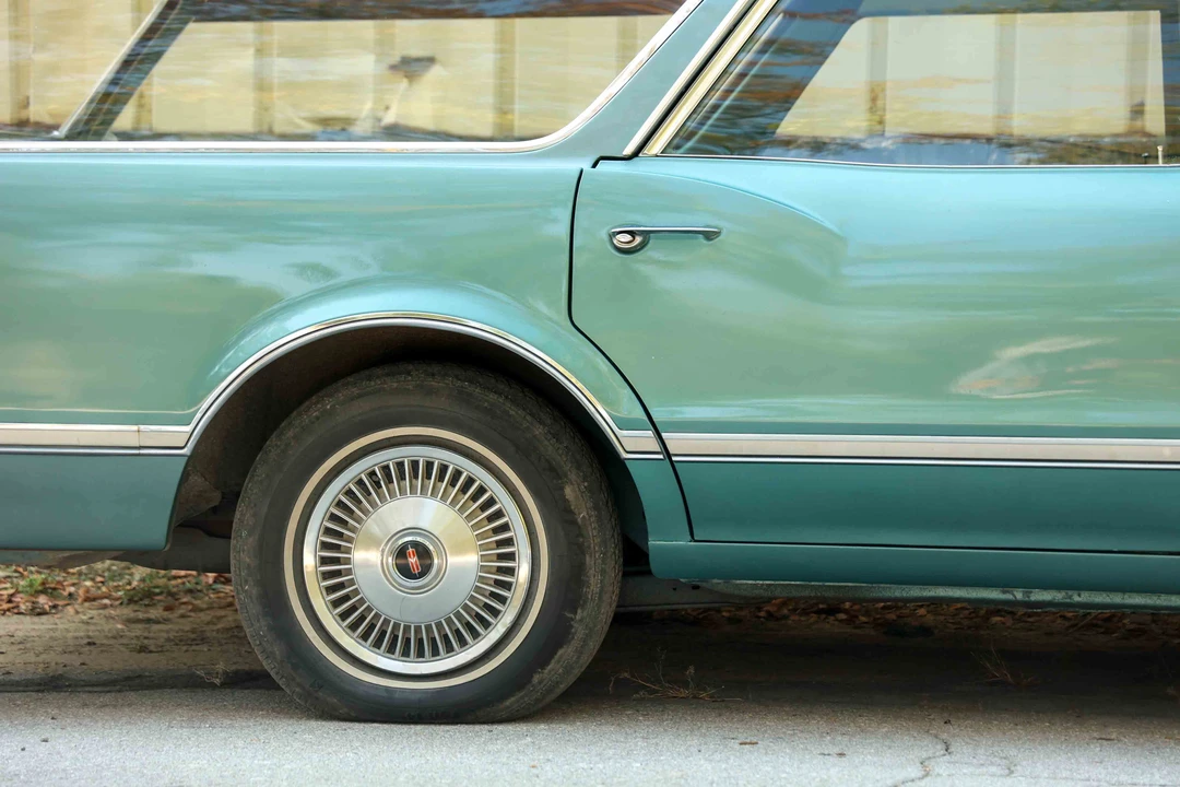 1966 Oldsmobile Vista Cruiser - Image 12 of 31