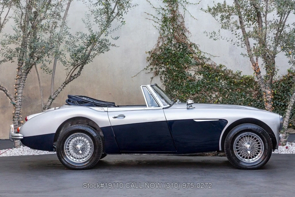 1966 Austin-Healey 3000 Mark III - Image 4 of 12