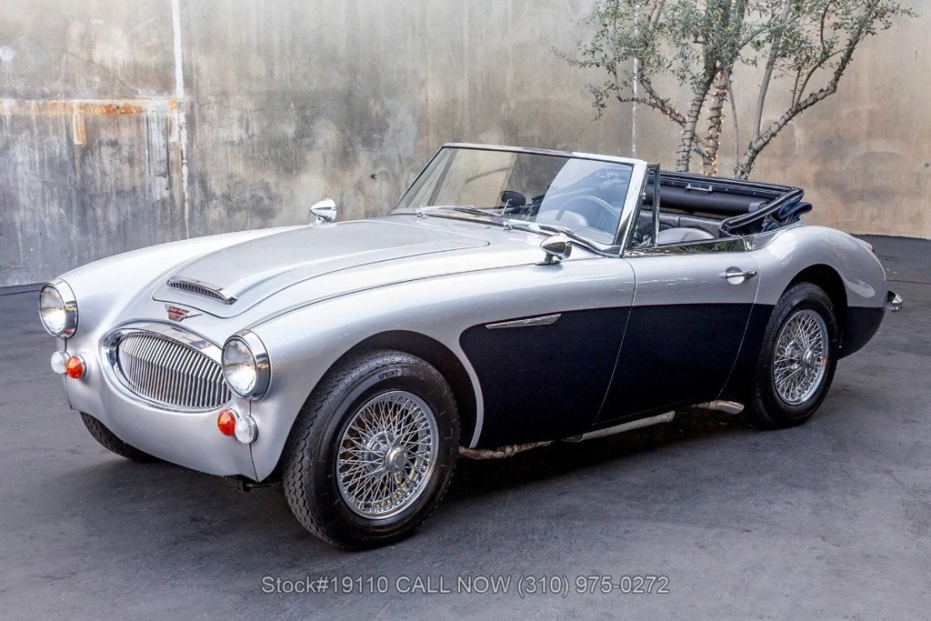 1966 Austin-Healey 3000 Mark III - Image 8 of 12