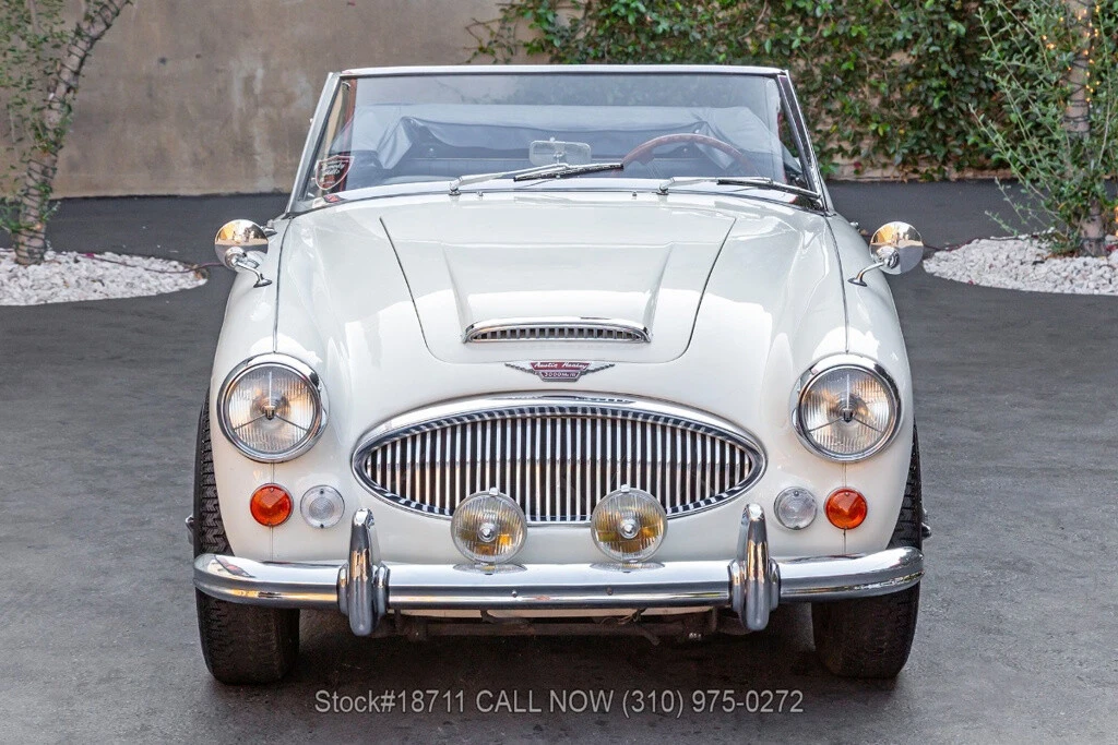 1966 Austin-Healey 3000 Mark III - Image 2 of 12