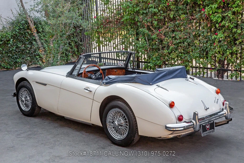 1966 Austin-Healey 3000 Mark III - Image 7 of 12
