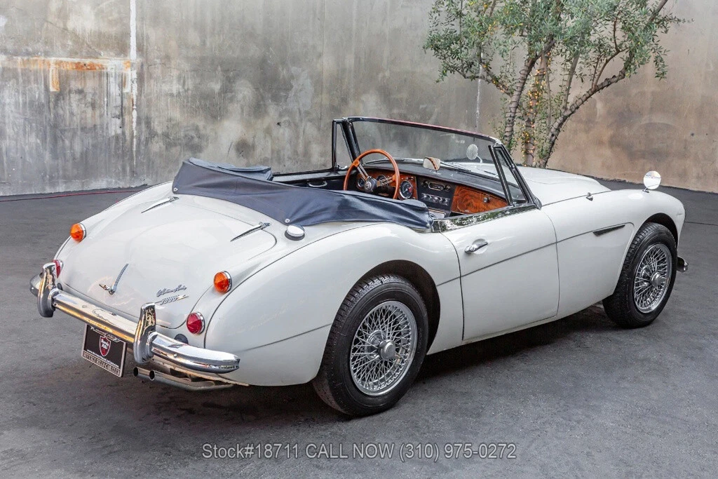 1966 Austin-Healey 3000 Mark III - Image 5 of 12
