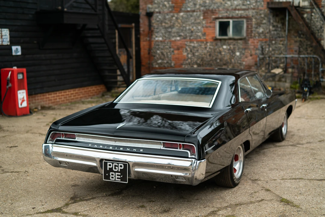 1966 Pontiac Parisienne - Image 16 of 31