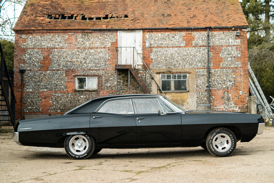 1966 Pontiac Parisienne - Image 12 of 31
