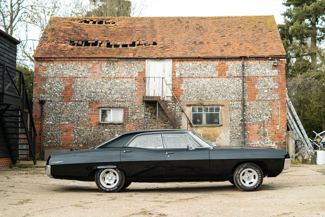 1966 Pontiac Parisienne - Image 15 of 31