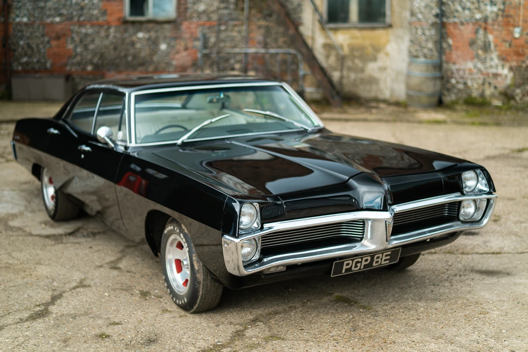 1966 Pontiac Parisienne - Image 9 of 31