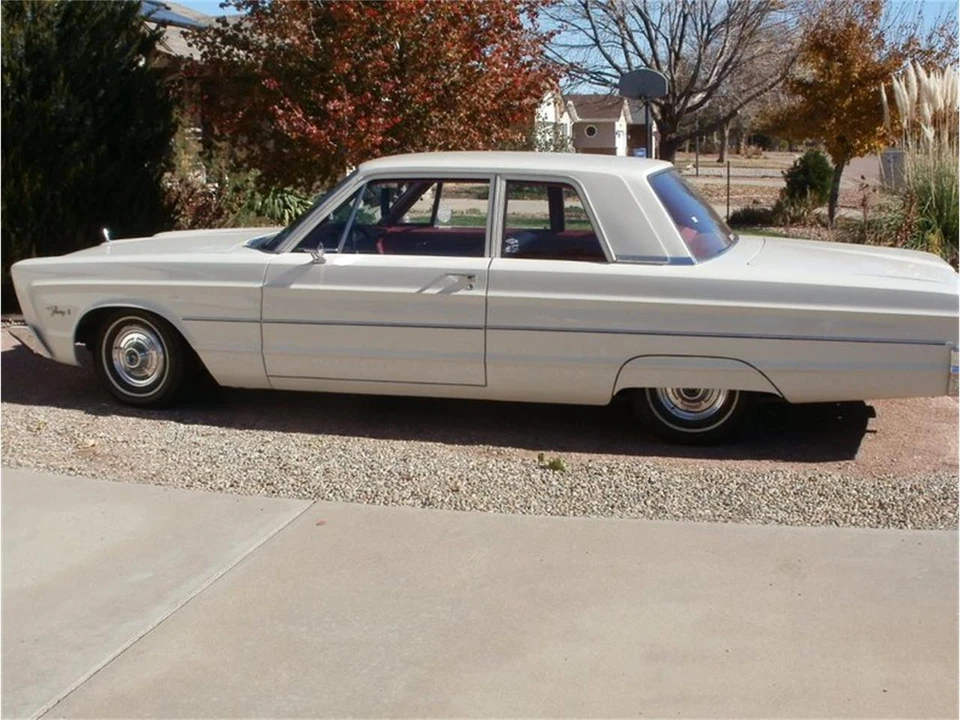 1966 Plymouth Fury - Image 9 of 30