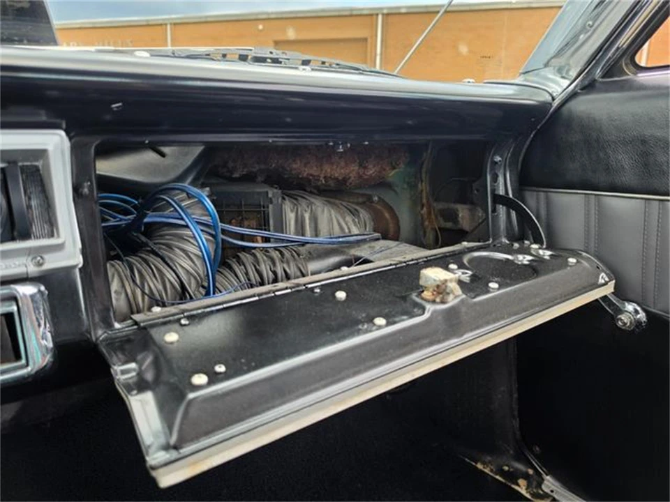 1966 Plymouth Fury - Image 22 of 31