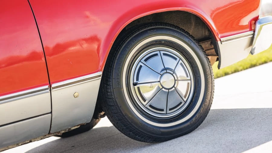1966 Plymouth Valiant - Image 16 of 31