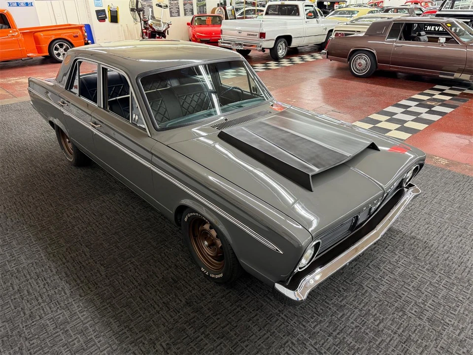 1966 Plymouth Valiant - Image 9 of 31
