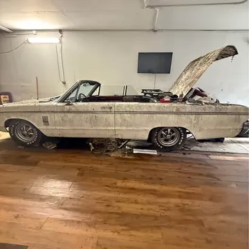 1966 Plymouth fury 3 convertible