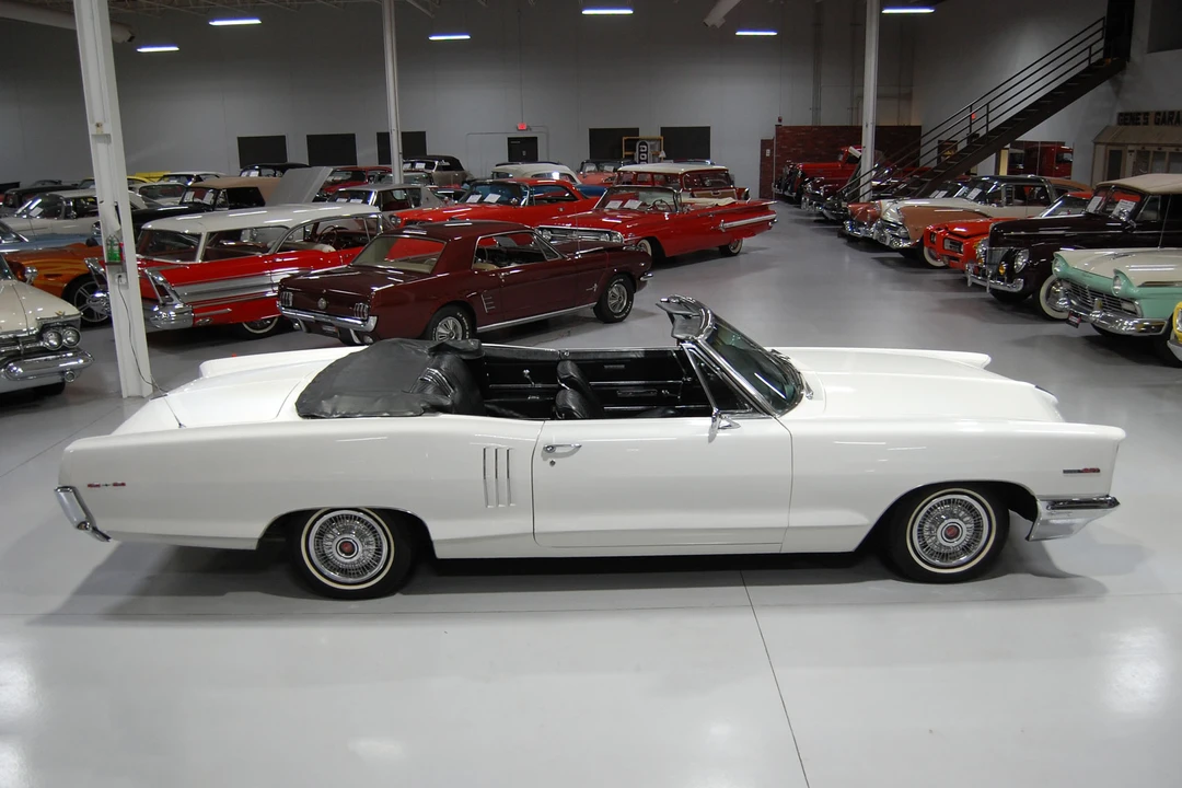 1966 Pontiac Catalina 4th Gen - Image 23 of 31