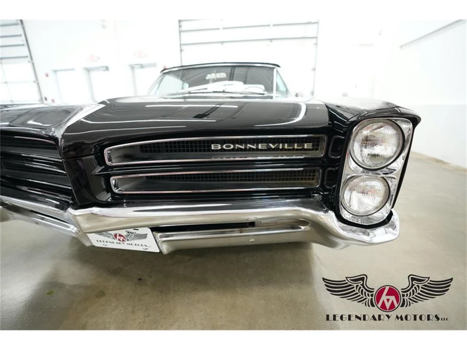 1966 Pontiac Bonneville 3rd Gen - Image 11 of 31