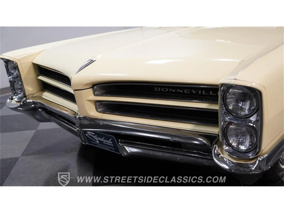 1966 Pontiac Bonneville 3rd Gen - Image 18 of 31