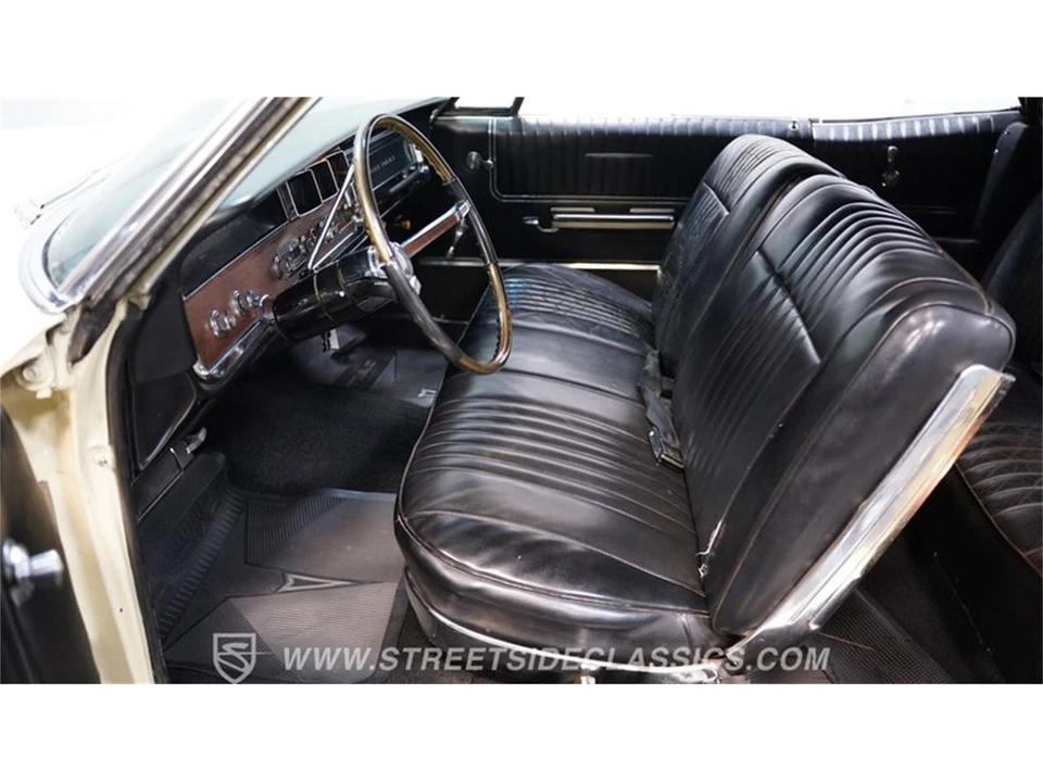 1966 Pontiac Bonneville 3rd Gen - Image 30 of 31