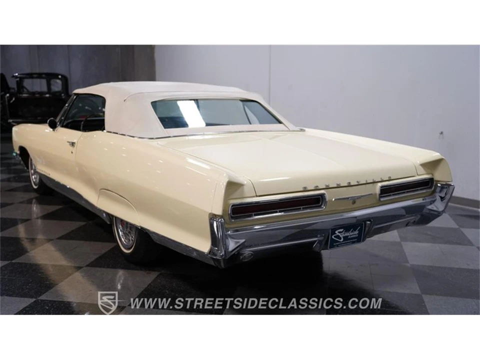 1966 Pontiac Bonneville 3rd Gen - Image 9 of 31