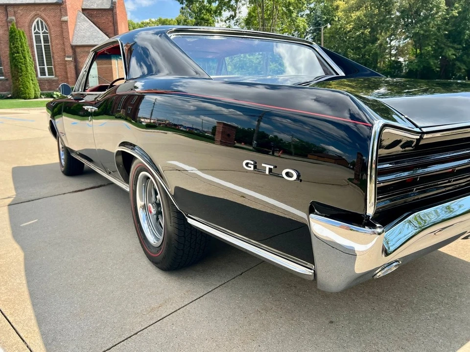 1966 Pontiac GTO 1st Gen - Image 21 of 31