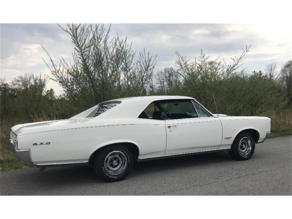 1966 Pontiac GTO 1st Gen - Image 26 of 30