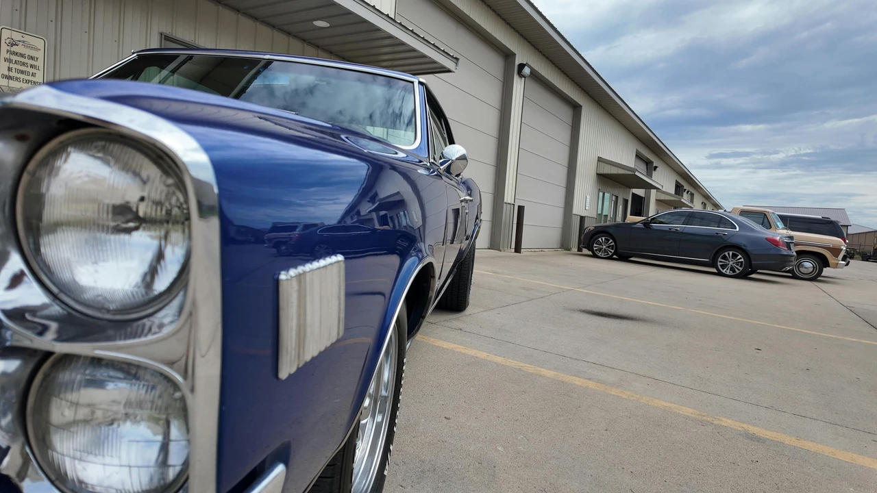 1966 Pontiac LeMans 2nd Gen - Image 27 of 31