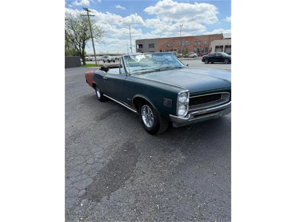 1966 Pontiac LeMans 2nd Gen - Image 25 of 28