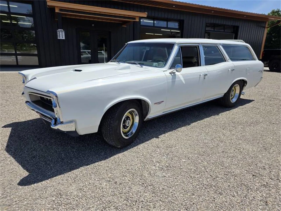 1966 Pontiac Safari - Image 2 of 31