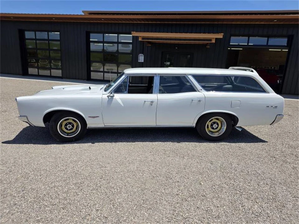 1966 Pontiac Safari - Image 6 of 31