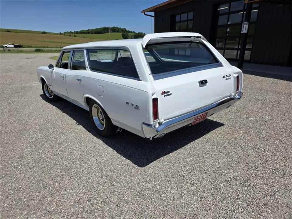 1966 Pontiac Safari - Image 11 of 31