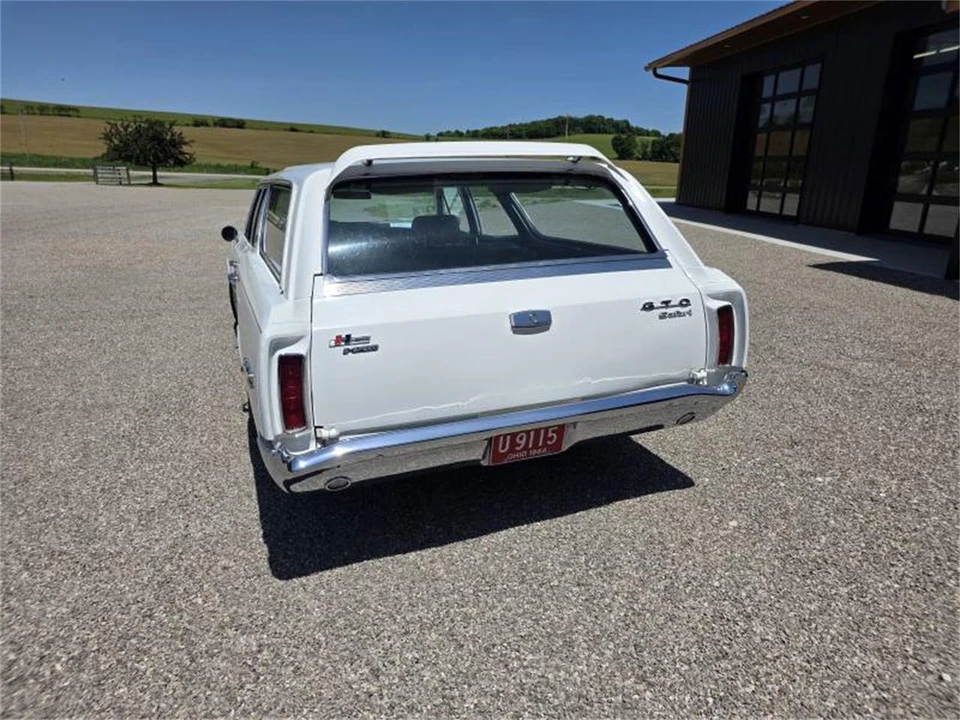 1966 Pontiac Safari - Image 13 of 31