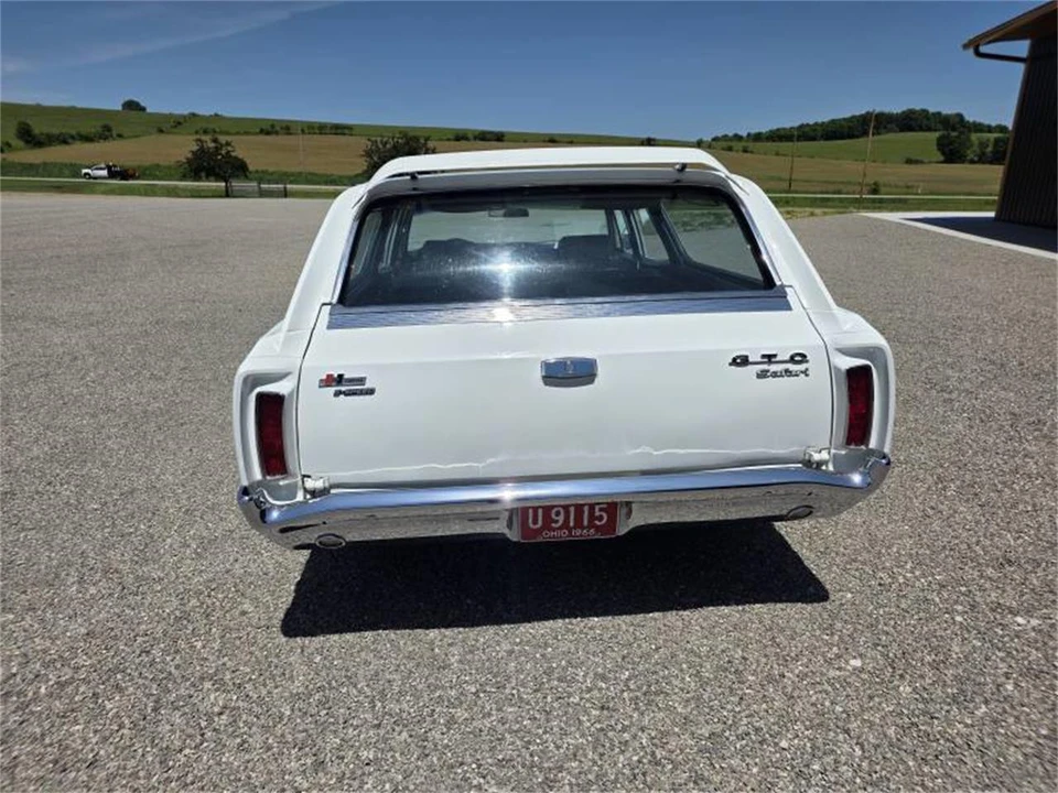 1966 Pontiac Safari - Image 15 of 31