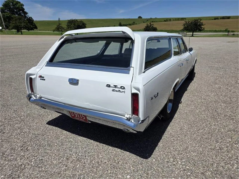 1966 Pontiac Safari - Image 18 of 31