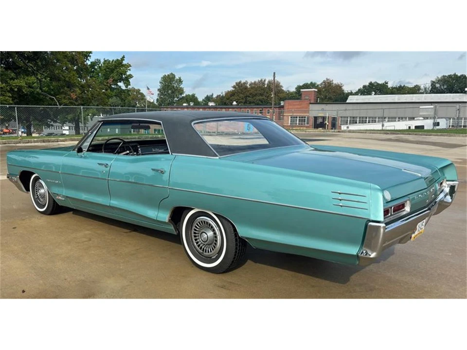 1966 Pontiac Star Chief - Image 6 of 31