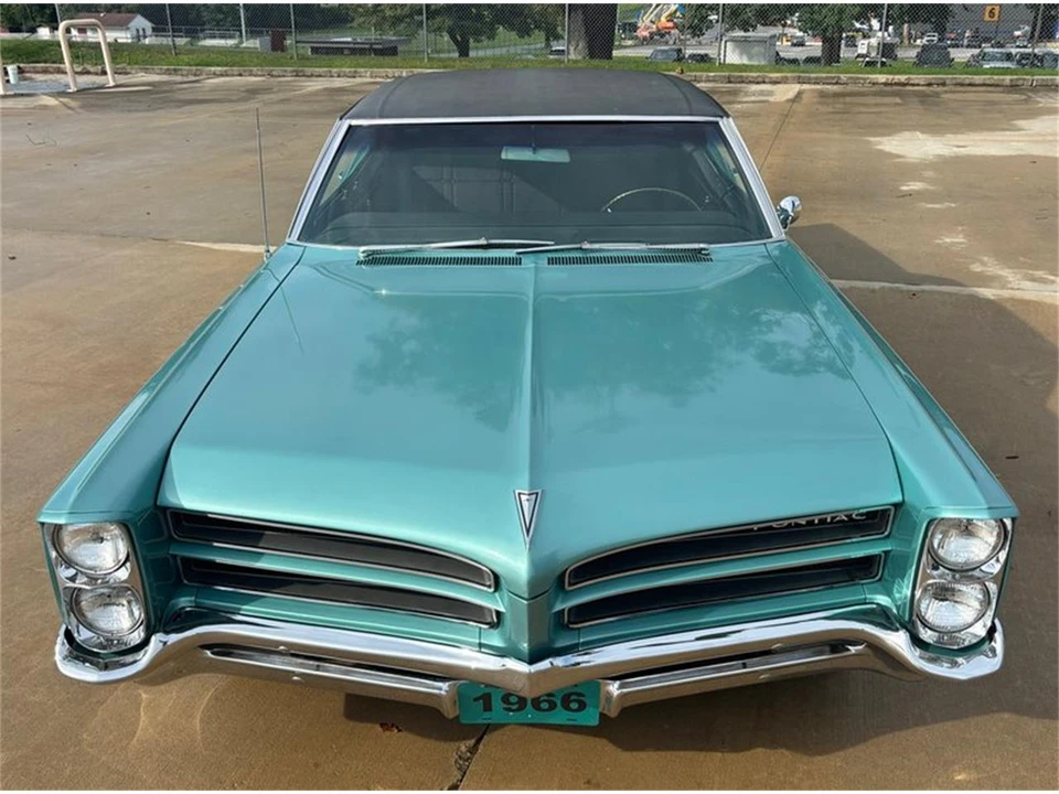 1966 Pontiac Star Chief - Image 13 of 31