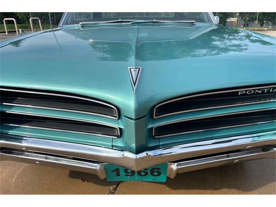 1966 Pontiac Star Chief - Image 23 of 31