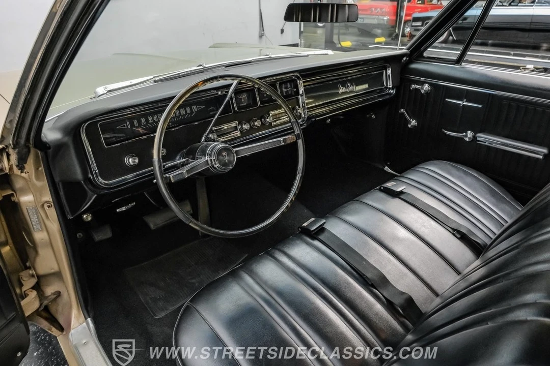 1966 Pontiac Star Chief - Image 5 of 12