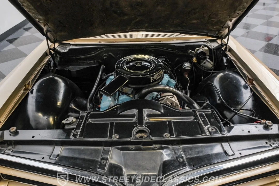 1966 Pontiac Star Chief - Image 4 of 12