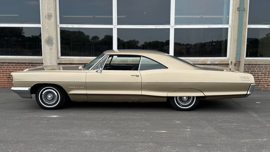 1966 Pontiac Star Chief - Image 2 of 10