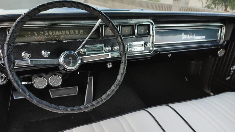 1966 Pontiac Star Chief - Image 4 of 23