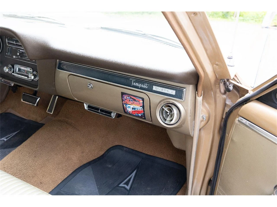 1966 Pontiac Tempest - Image 28 of 31
