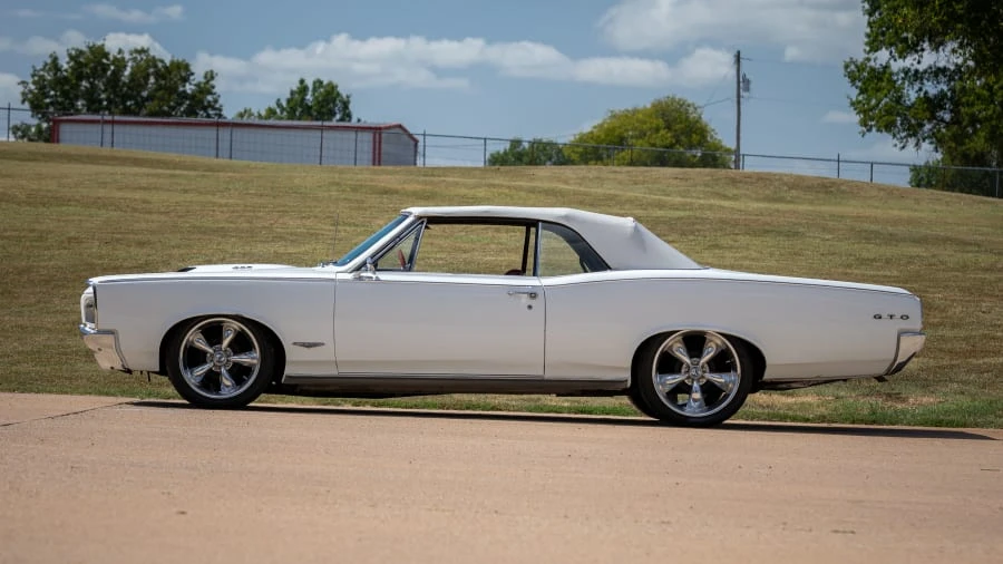 1966 Pontiac Tempest - Image 2 of 17