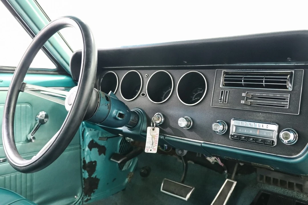 1966 Pontiac - Image 23 of 31