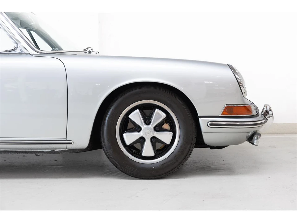 1966 Porsche 911 F-Body SWB - Image 23 of 31