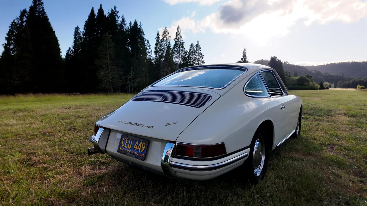 1966 Porsche 911 F-Body SWB - Image 19 of 31
