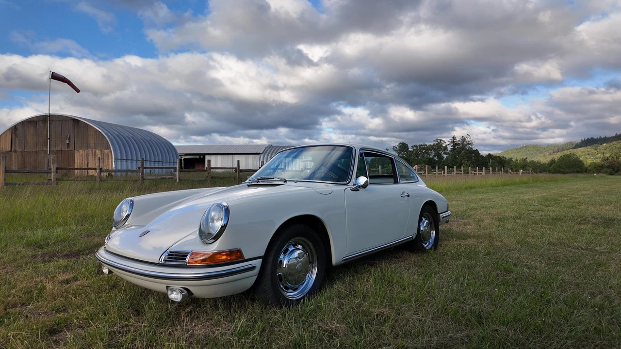 1966 Porsche 911 F-Body SWB - Image 9 of 31