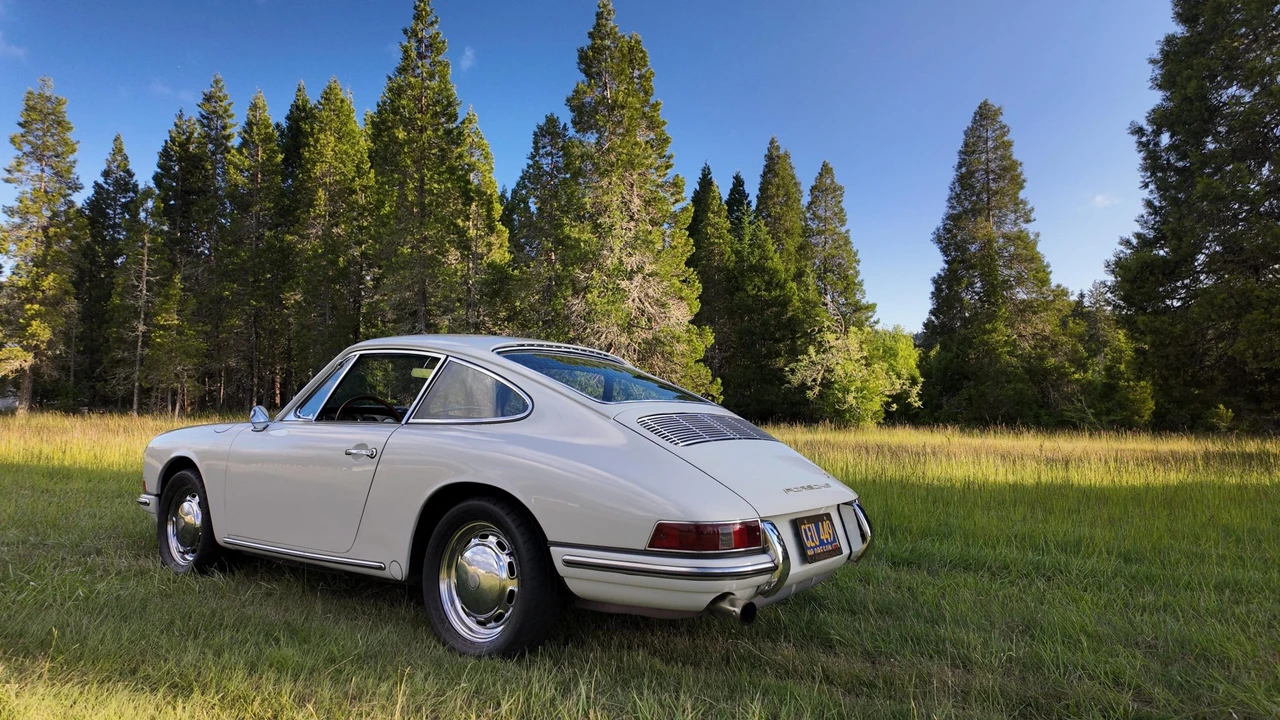 1966 Porsche 911 F-Body SWB - Image 13 of 31