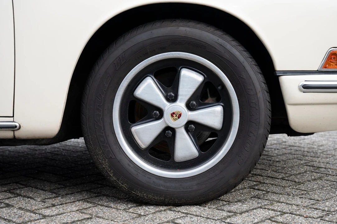 1966 Porsche 912 - Image 11 of 30