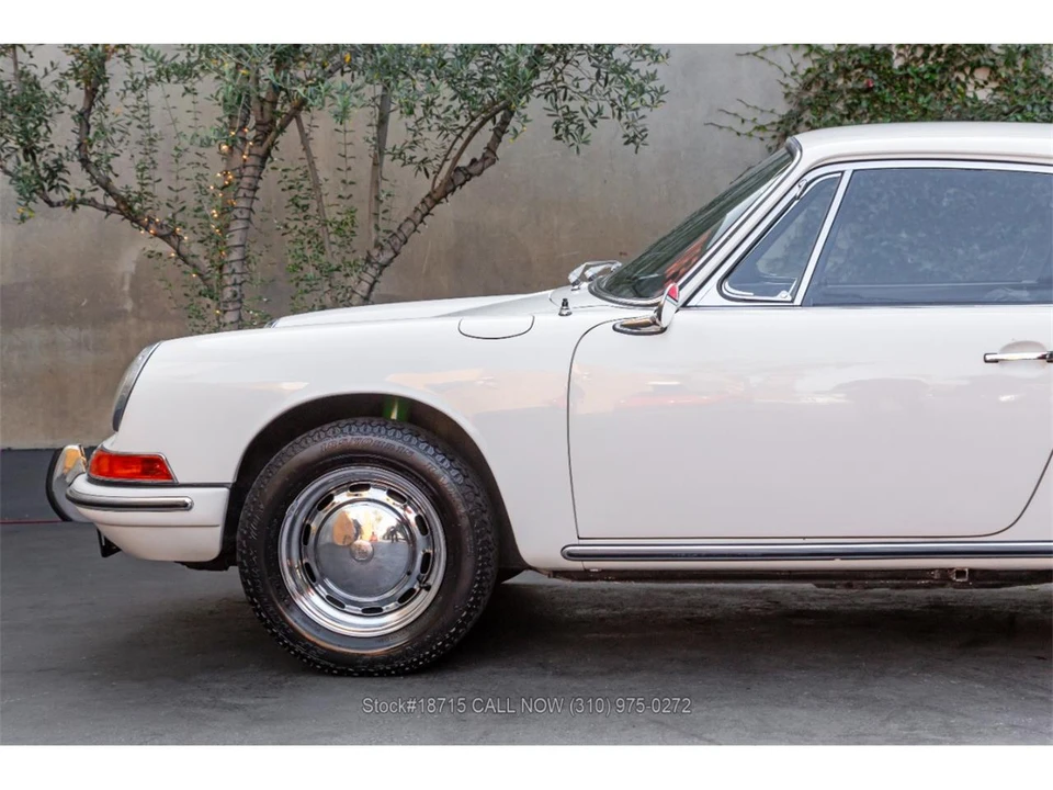 1966 Porsche 912 - Image 11 of 31