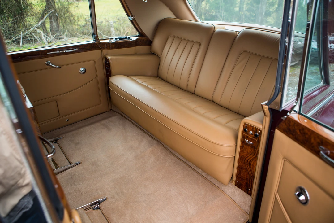 1966 Rolls-Royce Phantom V - Image 2 of 31