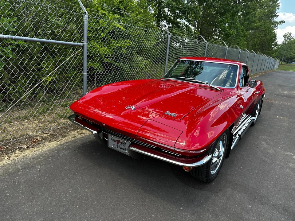 1966 Chevrolet Corvette C2 - Image 1 of 13
