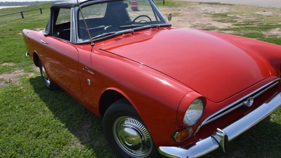 1966 Sunbeam Alpine Series V - Image 2 of 10